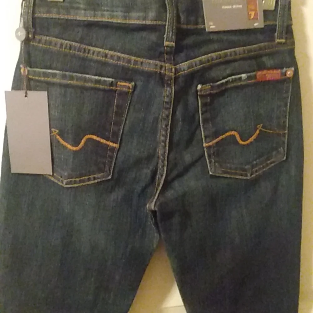 Jeans - Picture 7 of 7